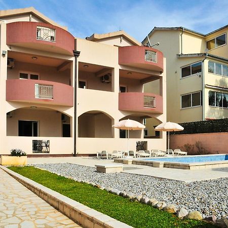 Apartmani Bulajic Тиват Экстерьер фото