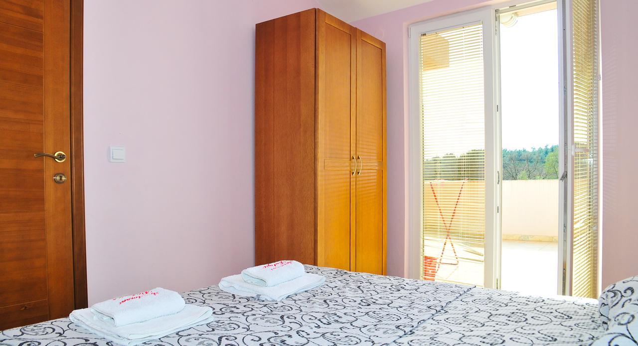 Apartmani Bulajic Тиват Экстерьер фото